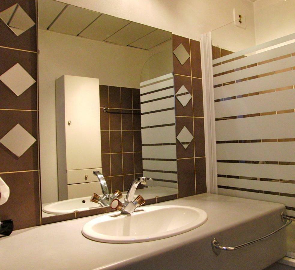 Studio Vue Sur Mer Apartment Calais Bagian luar foto
